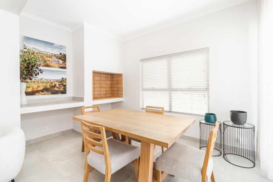 4 Bedroom Property for Sale in Wellington Central Western Cape